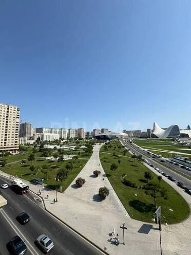 İcarəyə verilir 2 otaqlı köhnə tikili 80 m², Gənclik m., photo 1 from 22
