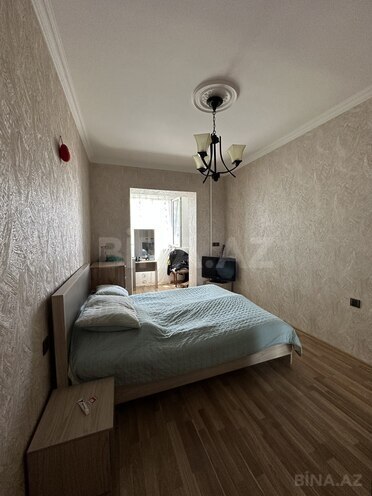 Продаётся 3-комн. вторичка 70 м², м. Низами, photo 5 from 8