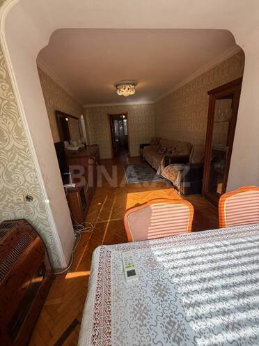 Продаётся 3-комн. вторичка 70 м², м. Элмляр Академиясы, photo 4 from 16