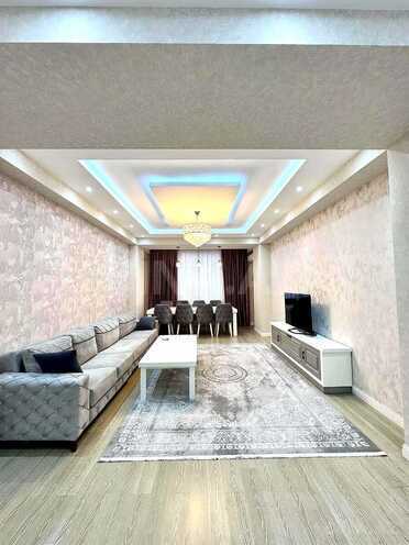 Сдаётся 3-комн. новостройка 165 м², м. Нариман Нариманов, photo 3 from 14