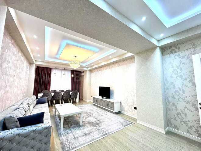 Сдаётся 3-комн. новостройка 165 м², м. Нариман Нариманов, photo 1 from 14