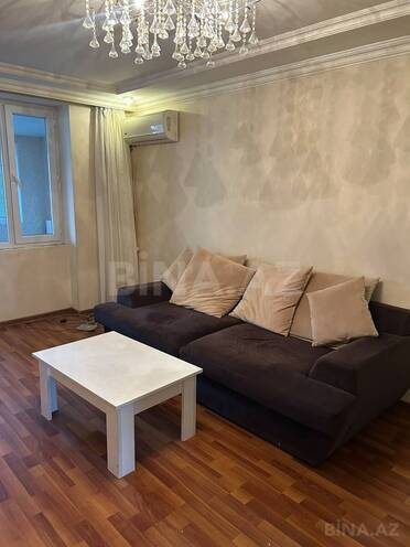 Сдаётся 2-комн. вторичка 30 м², м. Иншаатчылар, photo 3 from 19