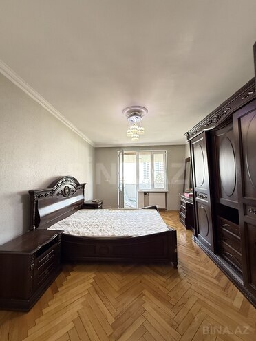 Satılır 3 otaqlı köhnə tikili 75 m², Elmlər Akademiyası m., photo 11 from 19