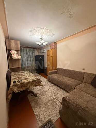 Satılır 2 otaqlı köhnə tikili 55 m², Həzi Aslanov m., photo 1 from 7