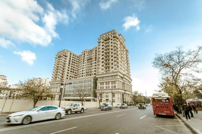 Продаётся 4-комн. новостройка 147.8 м², м. Элмляр Академиясы, photo 1 from 32
