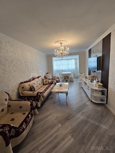Satılır 3 otaqlı köhnə tikili 75 m², Neftçilər m., photo 1 from 13