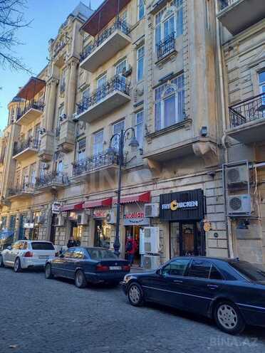 İcarəyə verilir 3 otaqlı köhnə tikili 120 m², Sahil m., photo 14 from 27