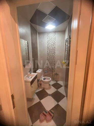 Сдаётся 3-комн. новостройка 120 м², м. Кара Караев, photo 9 from 17