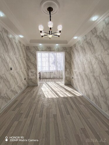 Продаётся 2-комн. вторичка 55 м², м. Элмляр Академиясы, photo 1 from 9