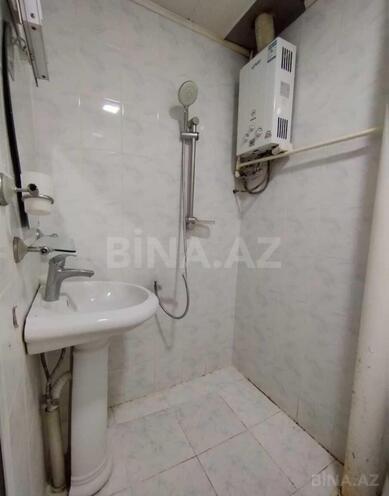Продаётся 2-комн. вторичка 42 м², м. Элмляр Академиясы, photo 13 from 15
