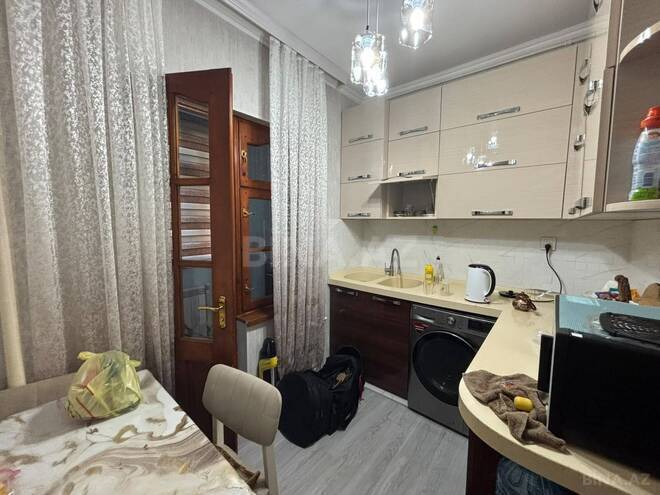 Satılır 2 otaqlı köhnə tikili 60 m², Xalqlar Dostluğu m., photo 8 from 15