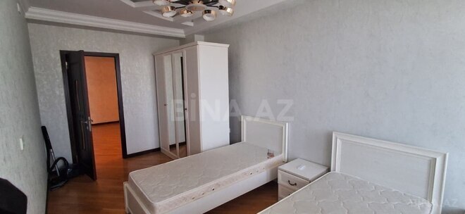 İcarəyə verilir 3 otaqlı yeni tikili 145 m², 8 Noyabr m., photo 14 from 26