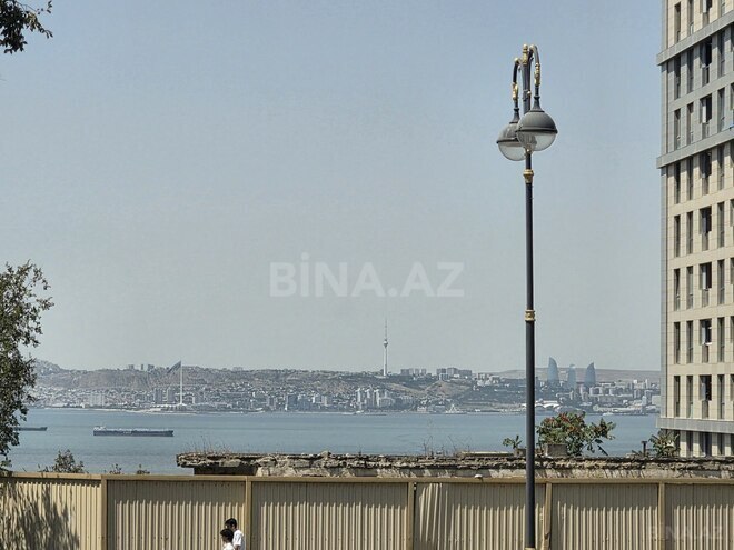 Продаётся 2-комн. вторичка 70 м², м. Ази Асланов, photo 6 from 25