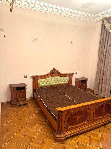 İcarəyə verilir 2 otaqlı köhnə tikili 40 m², 8 Noyabr m., photo 5 from 9