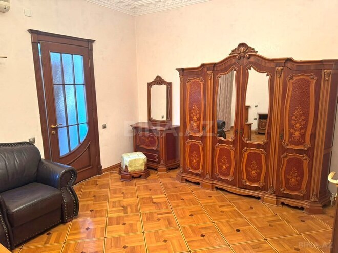 İcarəyə verilir 2 otaqlı köhnə tikili 40 m², 8 Noyabr m., photo 6 from 9