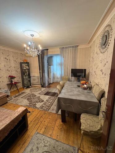 Продаётся 2-комн. вторичка 45 м², м. Ахмедлы, photo 1 from 16