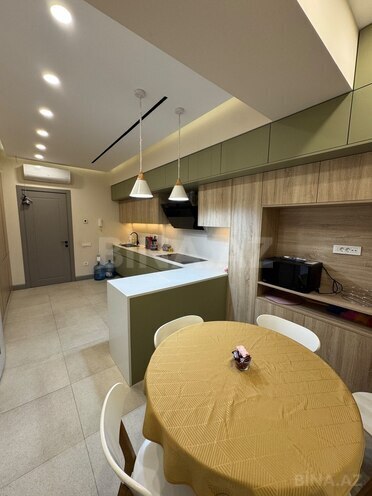 Продаётся 4-комн. новостройка 182 м², м. Элмляр Академиясы, photo 3 from 18