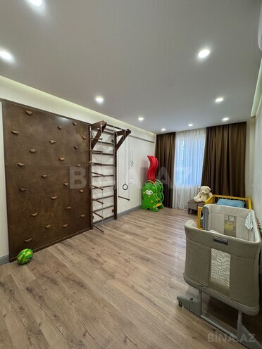 Продаётся 4-комн. новостройка 182 м², м. Элмляр Академиясы, photo 14 from 18