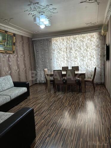 Сдаётся 3-комн. вторичка 90 м², м. 8 ноября, photo 4 from 18
