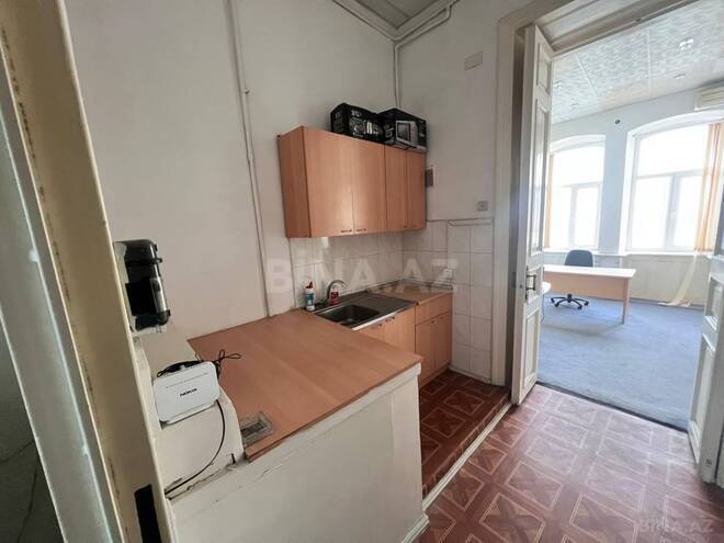 İcarəyə verilir 5 otaqlı ofis 200 m², İçəri Şəhər m., photo 17 from 25