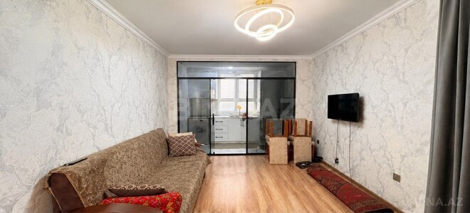 Продаётся 2-комн. вторичка 60 м², м. Гянджлик, photo 4 from 13