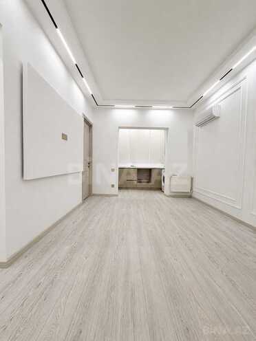 Satılır 2 otaqlı köhnə tikili 70 m², Gənclik m., photo 1 from 21