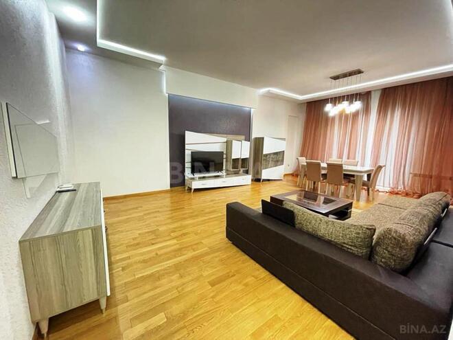 Сдаётся 4-комн. новостройка 190 м², Насиминский  р., photo 3 from 22