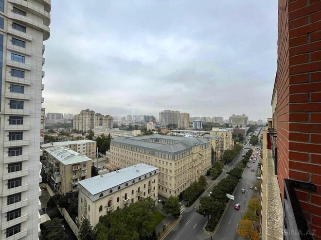 Сдаётся 4-комн. новостройка 190 м², Насиминский  р., photo 19 from 22