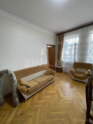 Сдаётся 2-комн. вторичка 65 м², м. 28 мая, photo 1 from 14