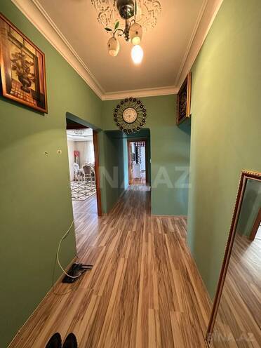 Satılır 5 otaqlı köhnə tikili 120 m², Xalqlar Dostluğu m., photo 1 from 13