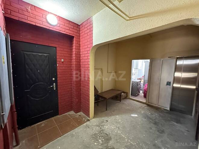 Satılır 5 otaqlı köhnə tikili 120 m², Xalqlar Dostluğu m., photo 12 from 13