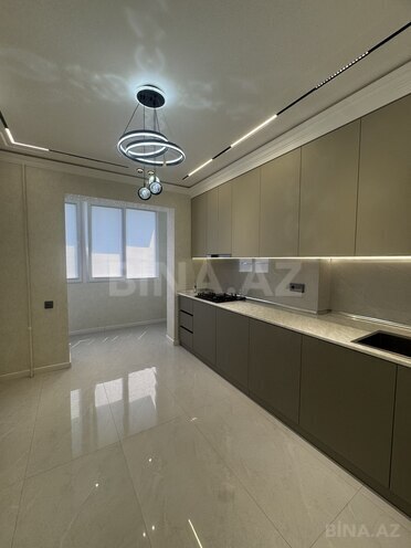 Satılır 2 otaqlı köhnə tikili 65 m², İnşaatçılar m., photo 6 from 7