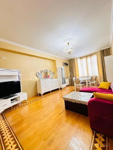 İcarəyə verilir 3 otaqlı köhnə tikili 125 m², 20 Yanvar m., photo 4 from 24