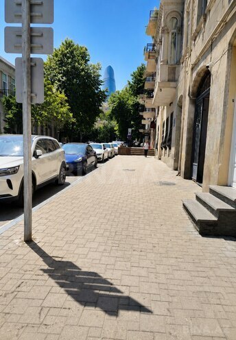 Satılır 3 otaqlı köhnə tikili 51 m², İçəri Şəhər m., photo 11 from 14