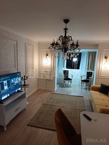 Сдаётся 3-комн. вторичка 90 м², м. Иншаатчылар, photo 1 from 31