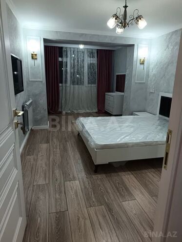 Сдаётся 3-комн. вторичка 90 м², м. Иншаатчылар, photo 15 from 31