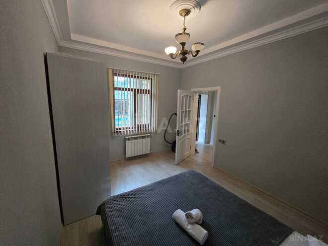 İcarəyə verilir 4 otaqlı həyət evi/bağ evi 180 m², photo 15 from 23