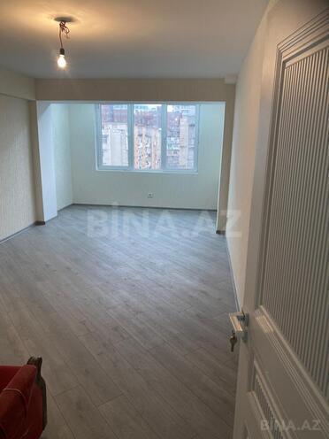 Satılır 2 otaqlı köhnə tikili 65 m², Gənclik m., photo 1 from 9