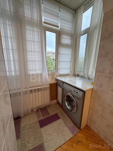 Сдаётся 4-комн. вторичка 125 м², м. Кара Караев, photo 14 from 17