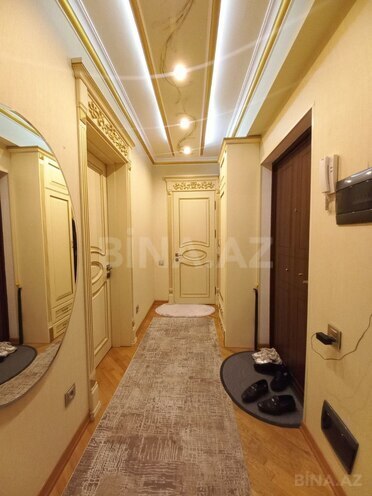 Сдаётся 2-комн. новостройка 70 м², м. Иншаатчылар, photo 11 from 16