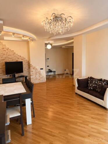 Продаётся 3-комн. новостройка 148 м², м. Ази Асланов, photo 1 from 20