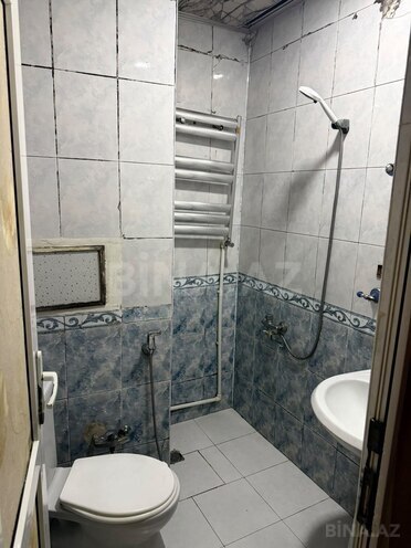 Satılır 2 otaqlı köhnə tikili 65 m², İnşaatçılar m., photo 6 from 11