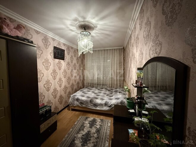 Satılır 2 otaqlı köhnə tikili 65 m², İnşaatçılar m., photo 3 from 11