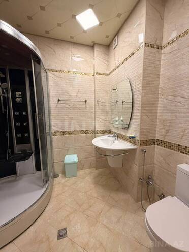 İcarəyə verilir 4 otaqlı yeni tikili 190 m², 28 May m., photo 17 from 22