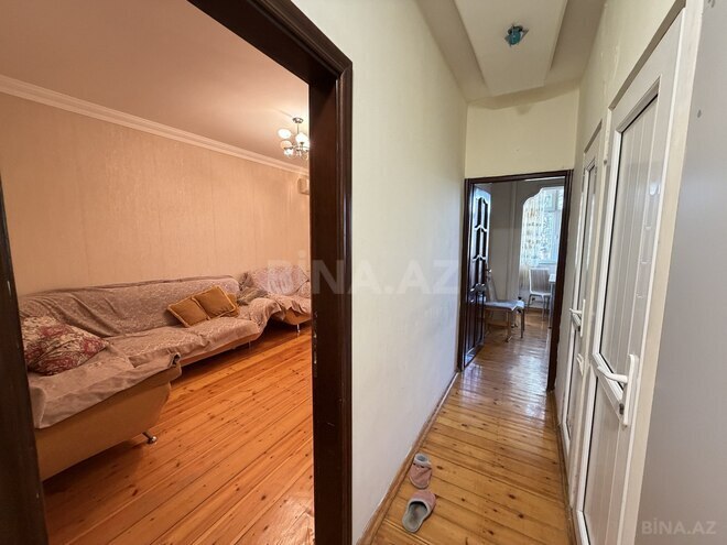 Продаётся 4-комн. вторичка 100 м², Хатаинский р., photo 25 from 26