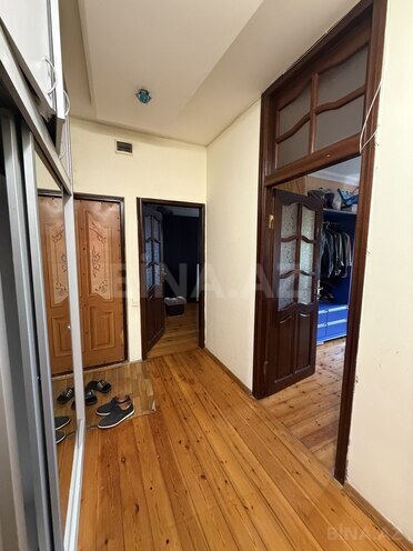Продаётся 4-комн. вторичка 100 м², Хатаинский р., photo 24 from 26