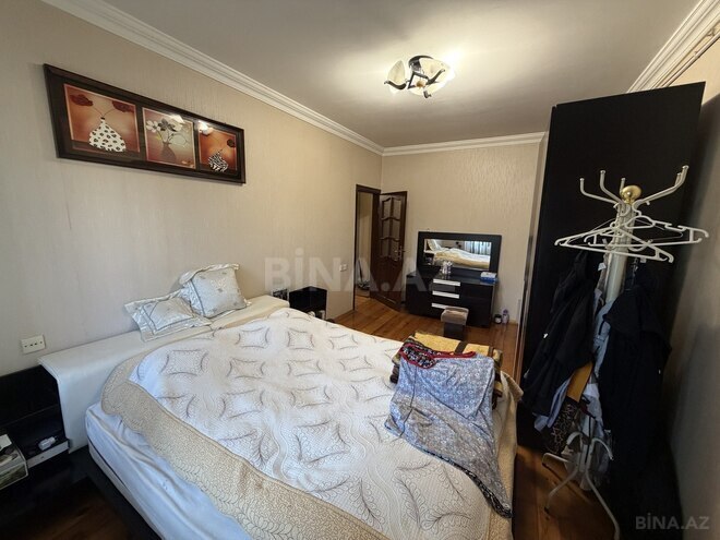 Продаётся 4-комн. вторичка 100 м², Хатаинский р., photo 21 from 26