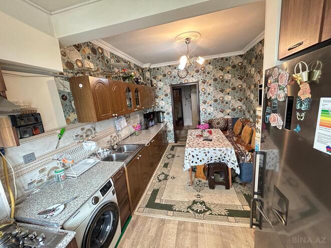 Satılır 3 otaqlı köhnə tikili 90 m², Bakıxanov q., photo 12 from 16
