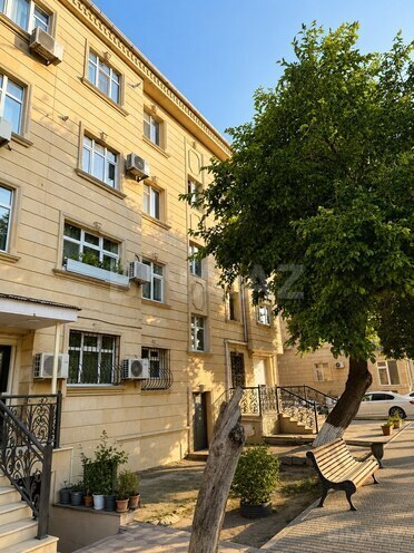 Продаётся 3-комн. вторичка 55 м², м. Гянджлик, photo 3 from 13