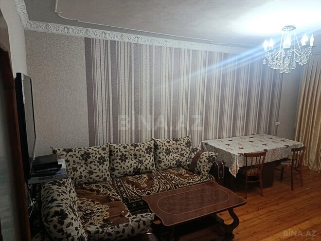 Сдаётся 2-комн. вторичка 65 м², м. Нефтчиляр, photo 3 from 17